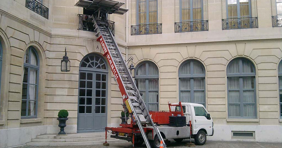 monte-meuble